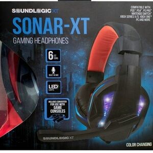 Sonar-XT Gaming Headset - Black and Red